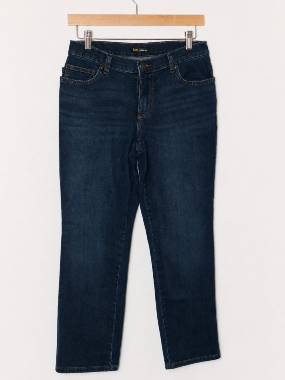 Lee Relaxed Fit Straight Leg Dark Wash Jeans Women's Size 6 Short